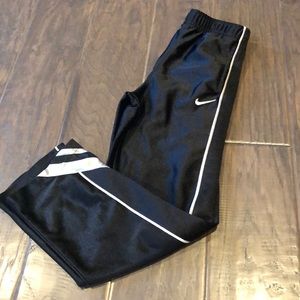 Nike Boys Size 7 Pants